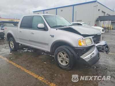 Czwarte zdjęcie samochodu z boku: 2003 FORD F150 SUPERCREW VIN:1FTRW08L63KC94436 - miniatura