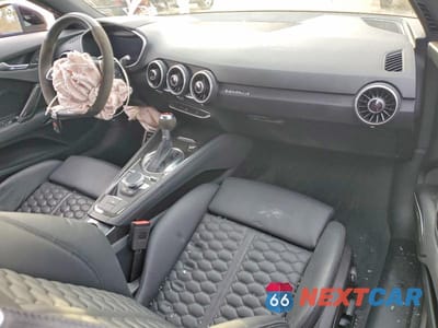 Zdjęcie 8 z 12 samochodu: 2021 AUDI TT RS VIN:WUAASAFV5M1901178 - miniatura