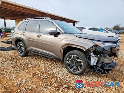 Czwarte zdjęcie samochodu z boku: 2025 SUBARU FORESTER LIMITED VIN:JF2SLSRD8SH450034 - miniatura