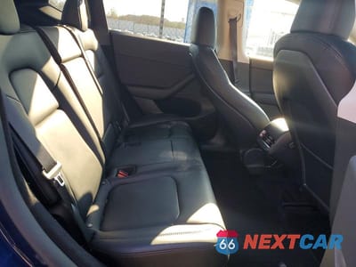 Zdjęcie 10 z 12 samochodu: 2023 TESLA MODEL Y VIN:7SAYGDEE4PF827086 - miniatura