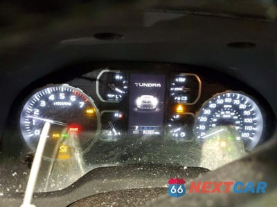 Zdjęcie 9 z 12 samochodu: 2018 TOYOTA TUNDRA DOUBLE CAB LIMITED VIN:5TFBY5F16JX693129 - miniatura