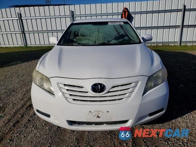 Piąte zdjęcie samochodu w środku: 2009 TOYOTA CAMRY BASE VIN:4T1BE46K09U823779 - miniatura