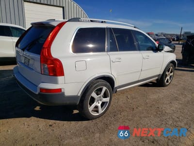 Trzecie zdjęcie samochodu z tyłu: 2011 VOLVO XC90 R DESIGN VIN:YV4952CF1B1592068 - miniatura