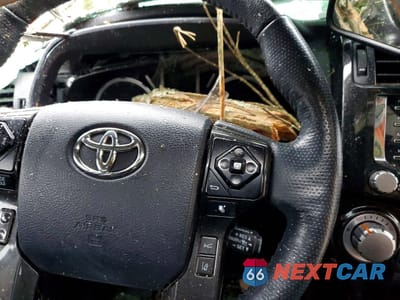 Zdjęcie 9 z 12 samochodu: 2024 TOYOTA 4RUNNER SR5 PREMIUM VIN:JTERU5JR9R6264183 - miniatura