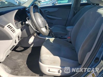 Zdjęcie 7 z 12 samochodu: 2013 TOYOTA COROLLA LE VIN:5YFBU4EE9DP153335 - miniatura