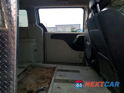 Zdjęcie 11 z 12 samochodu: 2012 DODGE RAM VAN VIN:2C4RDGAG8CR349661 - miniatura