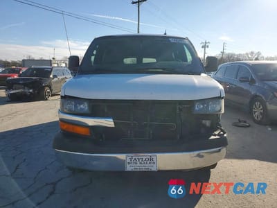 Piąte zdjęcie samochodu w środku: 2015 CHEVROLET EXPRESS G3500 LT VIN:1GAZG1FG3F1181457 - miniatura