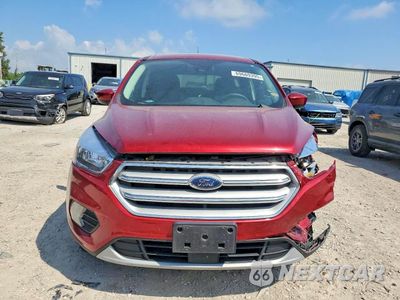 Piąte zdjęcie samochodu w środku: 2019 FORD ESCAPE SE VIN:1FMCU9GD2KUA19655 - miniatura