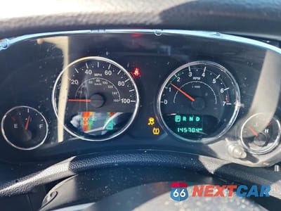 Zdjęcie 9 z 11 samochodu: 2015 JEEP WRANGLER UNLIMITED SAHARA VIN:1C4BJWEG3FL689912 - miniatura