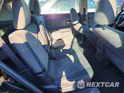 Zdjęcie 10 z 12 samochodu: 2012 TOYOTA PRIUS V VIN:JTDZN3EU1C3043030 - miniatura