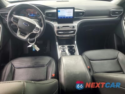 Zdjęcie 8 z 13 samochodu: 2021 FORD EXPLORER XLT VIN:1FMSK8DH0MGA29332 - miniatura