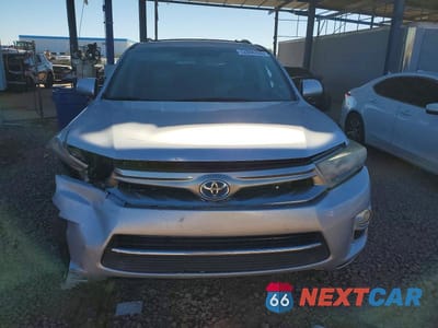 Piąte zdjęcie samochodu w środku: 2012 TOYOTA HIGHLANDER HYBRID LIMITED VIN:JTEDC3EH7C2010120 - miniatura