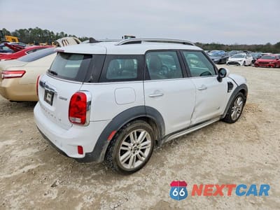Trzecie zdjęcie samochodu z tyłu: 2019 MINI COOPER COUNTRYMAN ALL4 VIN:WMZYV5C52K3F58963 - miniatura