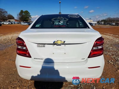 Zdjęcie 6 z 11 samochodu: 2018 CHEVROLET SONIC LT VIN:1G1JD5SHXJ4121176 - miniatura