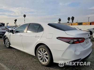 Drugie zdjęcie samochodu z przodu: 2021 TOYOTA CAMRY LE VIN:4T1C11AKXMU594817 - miniatura