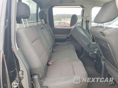 Zdjęcie 10 z 12 samochodu: 2010 NISSAN TITAN XE VIN:1N6BA0ED4AN312387 - miniatura