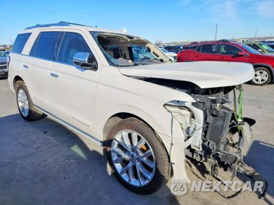 Czwarte zdjęcie samochodu z boku: 2019 FORD EXPEDITION PLATINUM VIN:1FMJU1LT3KEA02184 - miniatura
