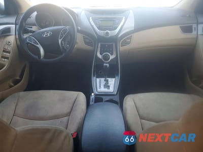 Zdjęcie 8 z 13 samochodu: 2012 HYUNDAI ELANTRA GLS VIN:KMHDH4AE7CU324972 - miniatura