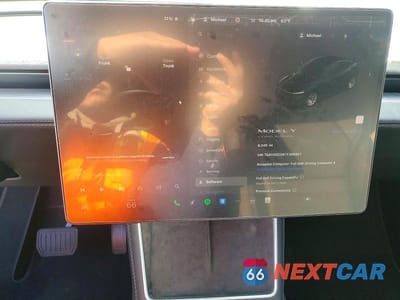 Zdjęcie 9 z 12 samochodu: 2026 TESLA MODEL Y VIN:7SAYGDED6TF388927 - miniatura