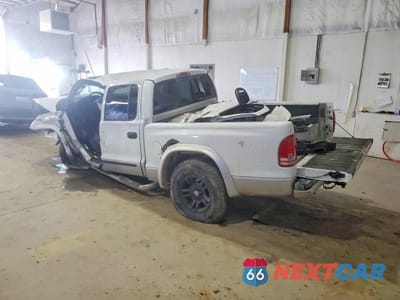 Drugie zdjęcie samochodu z przodu: 2004 DODGE DAKOTA QUAD SLT VIN:1D7HG48N44S692060 - miniatura