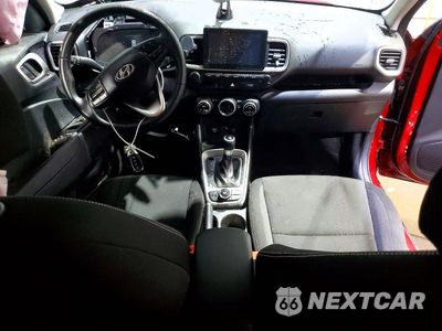 Zdjęcie 8 z 14 samochodu: 2025 HYUNDAI VENUE SEL VIN:KMHRC8A3XSU372829 - miniatura