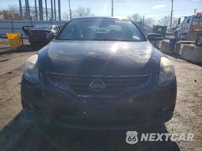 Piąte zdjęcie samochodu w środku: 2011 NISS ALTIMA S VIN:1N4AL2EP5BC104682 - miniatura