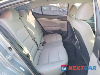 Zdjęcie 10 z 12 samochodu: 2017 HYUNDAI ELANTRA SE VIN:KMHD74LF4HU399936 - miniatura