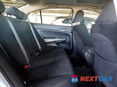 Zdjęcie 10 z 12 samochodu: 2008 HONDA ACCORD EX VIN:JHMCP26778C047625 - miniatura