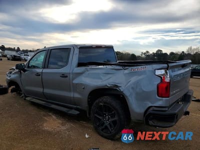 Drugie zdjęcie samochodu z przodu: 2025 CHEVROLET SILVERADO K1500 TRAIL BOSS CUSTOM VIN:3GCPKCEK0SG148099 - miniatura