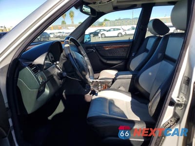 Zdjęcie 7 z 13 samochodu: 1998 MERCEDES-BENZ C 43 VIN:WDBHA33GXWF705001 - miniatura