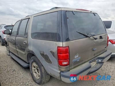 Drugie zdjęcie samochodu z przodu: 2002 FORD EXPEDITION VIN:1FMRU15WX2LA70391 - miniatura