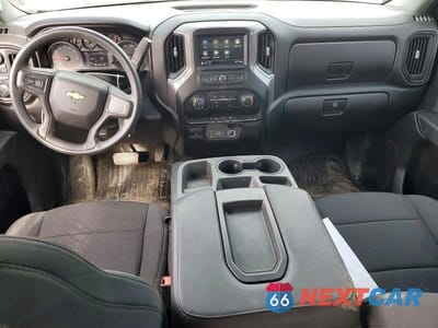 Zdjęcie 8 z 11 samochodu: 2020 CHEVROLET SILVERADO K1500 VIN:1GCUYAEF3LZ252922 - miniatura