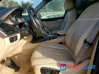 Zdjęcie 7 z 12 samochodu: 2015 BMW X5 XDRIVE35I VIN:5UXKR0C55F0P12470 - miniatura