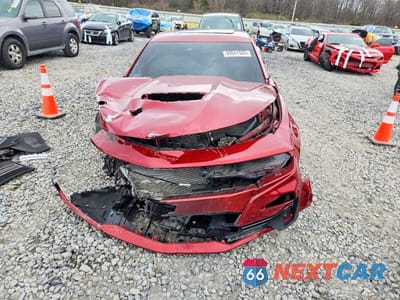 Piąte zdjęcie samochodu w środku: 2022 CHEVROLET CAMARO SS VIN:1G1FH1R76N0108258 - miniatura