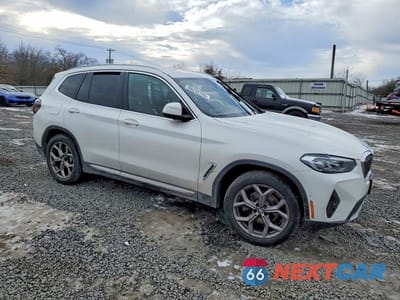 Czwarte zdjęcie samochodu z boku: 2024 BMW X3 XDRIVE30I VIN:5UX53DP07R9V42309 - miniatura