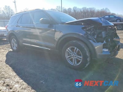 Czwarte zdjęcie samochodu z boku: 2021 FORD EXPLORER XLT VIN:1FMSK8DH5MGC32085 - miniatura