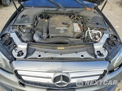 Zdjęcie 11 z 11 samochodu: 2017 MERCEDES-BENZ E 300 4MATIC VIN:WDDZF4KB8HA079800 - miniatura