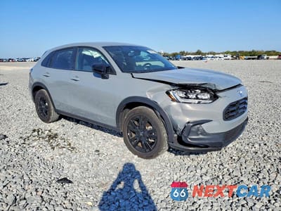 Czwarte zdjęcie samochodu z boku: 2026 HONDA HR-V SPORT VIN:3CZRZ1H54TM711733 - miniatura