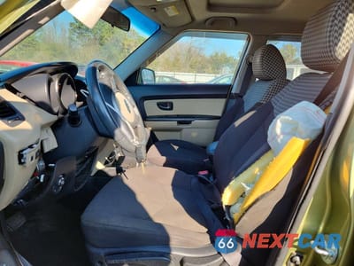 Zdjęcie 7 z 11 samochodu: 2011 KIA SOUL + VIN:KNDJT2A27B7319879 - miniatura