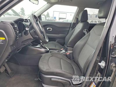 Zdjęcie 7 z 13 samochodu: 2018 KIA SOUL + VIN:KNDJP3A59J7621743 - miniatura