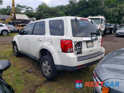 Drugie zdjęcie samochodu z przodu: 2011 MAZDA TRIBUTE I VIN:4F2CY0C7XBKM00847 - miniatura