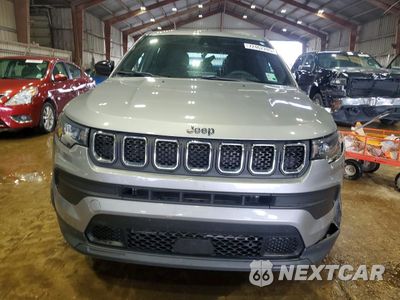 Piąte zdjęcie samochodu w środku: 2023 JEEP COMPASS SPORT VIN:3C4NJDANXPT547312 - miniatura