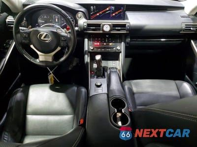 Zdjęcie 8 z 11 samochodu: 2017 LEXUS IS 300 VIN:JTHCM1D21H5023951 - miniatura