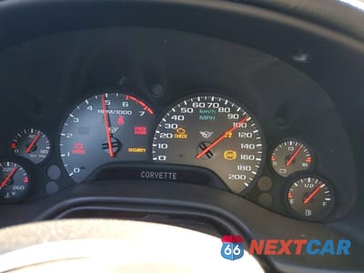 Zdjęcie 9 z 12 samochodu: 2000 CHEV CORVETTE VIN:1G1YY32G4Y5100147 - miniatura