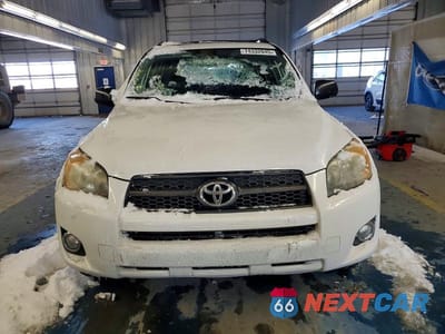 Piąte zdjęcie samochodu w środku: 2010 TOYOTA RAV4 SPORT VIN:JTMRF4DVXAD023914 - miniatura