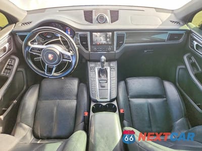 Zdjęcie 8 z 12 samochodu: 2017 PORSCHE MACAN VIN:WP1AG2A50HLB53024 - miniatura