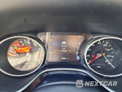 Zdjęcie 9 z 13 samochodu: 2021 JEEP COMPASS LIMITED VIN:3C4NJDCB2MT527473 - miniatura