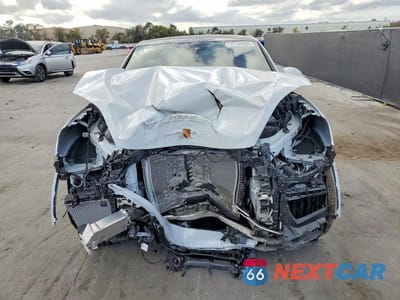 Piąte zdjęcie samochodu w środku: 2025 PORSCHE CAYENNE COUPE VIN:WP1BA2AY6SDA33035 - miniatura