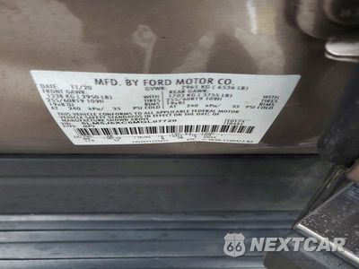 Zdjęcie 13 z 13 samochodu: 2021 LINCOLN AVIATOR VIN:5LM5J6XC6MGL07720 - miniatura