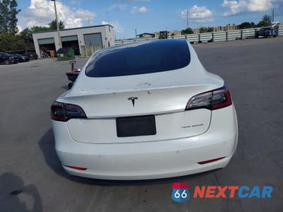 Zdjęcie 6 z 13 samochodu: 2022 TESLA MODEL 3 VIN:5YJ3E1EB7NF172839 - miniatura